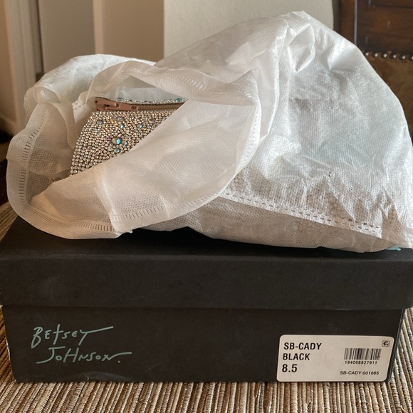 Betsey Johnson Cady Rhinestone Bootie Silver 8.0-8.5 NWT Zara - Picture 14 of 15